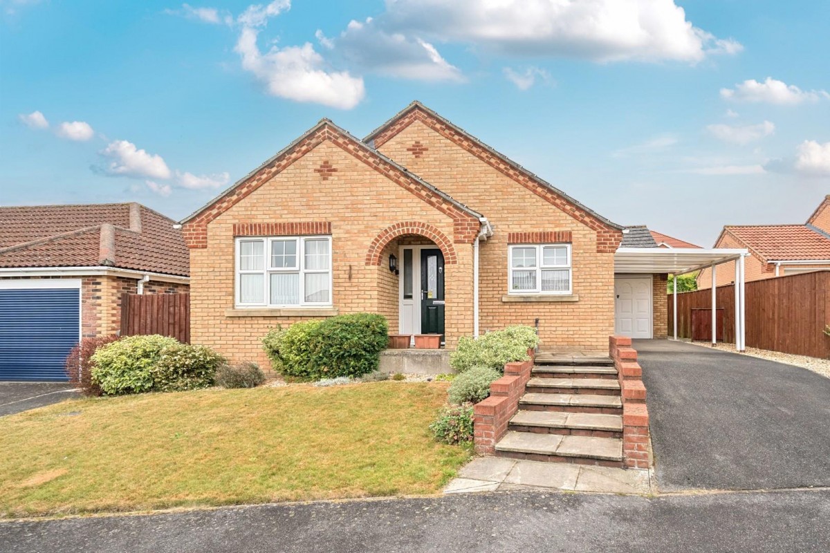 Baggaley Drive, Horncastle, Lincs, LN9 5GE