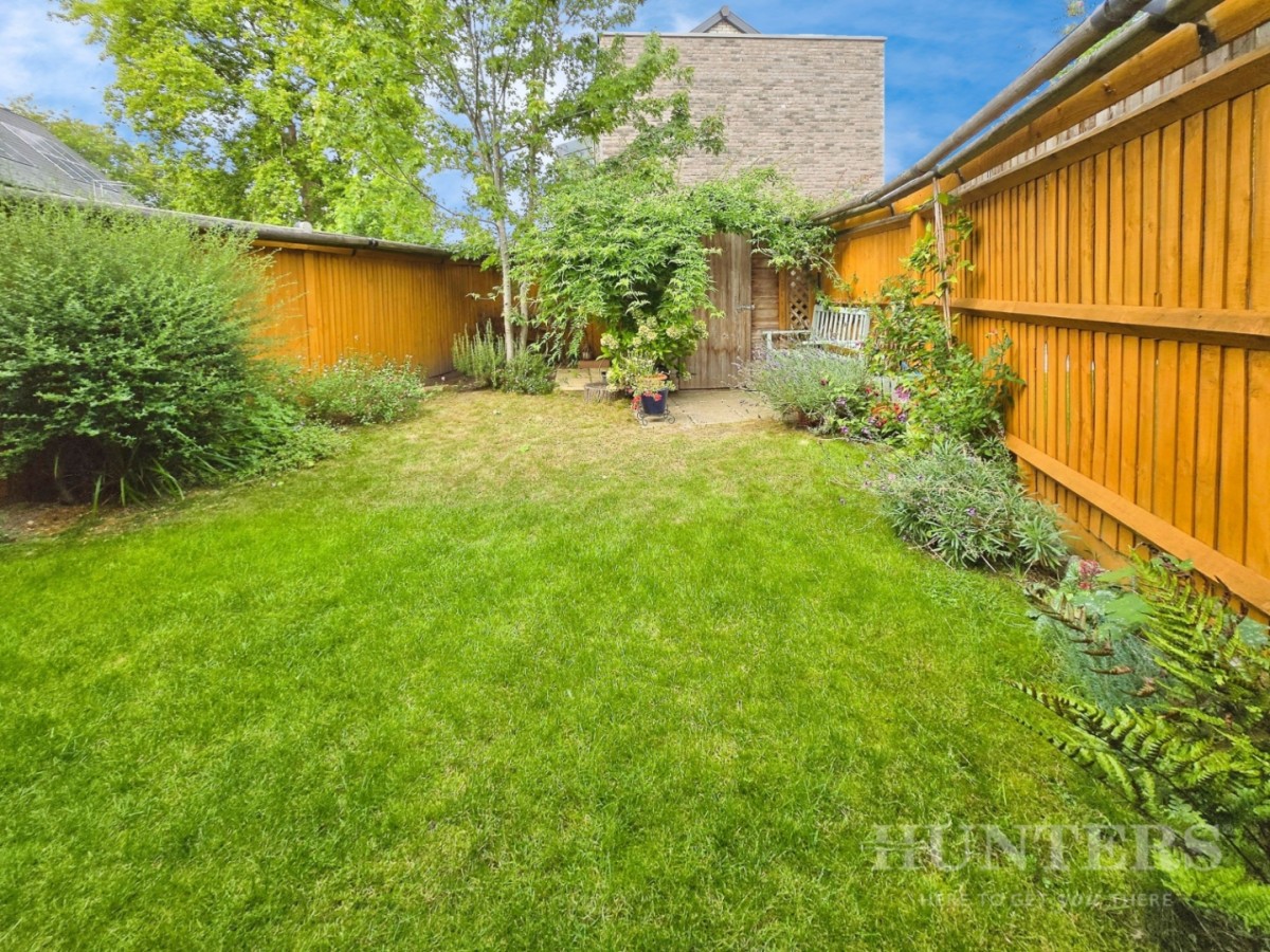 Riverbank Way, Wallington