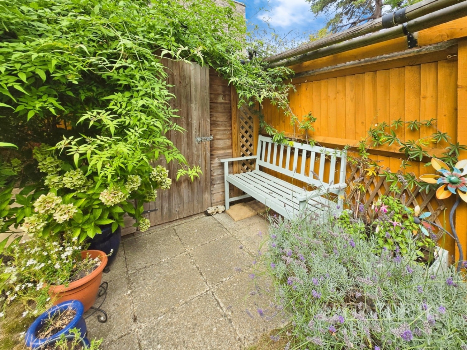 Riverbank Way, Wallington