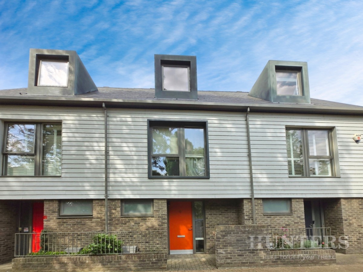 Riverbank Way, Wallington