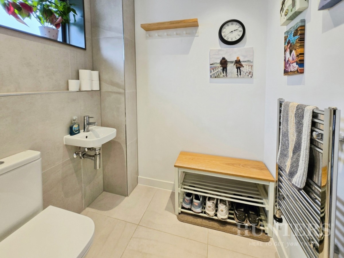 Riverbank Way, Wallington