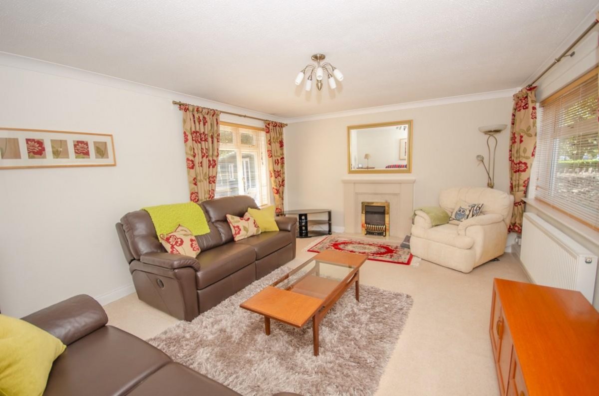 Penn Drive, Frenchay, Bristol, BS16 1NN