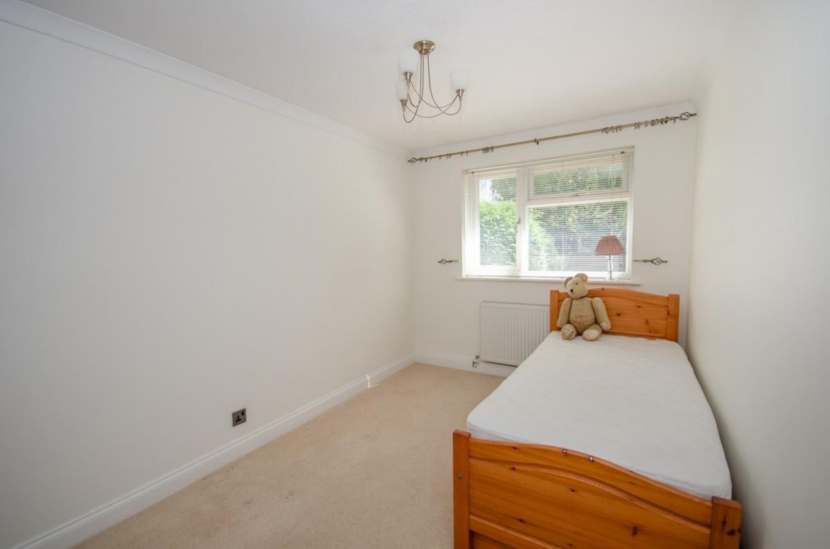 Penn Drive, Frenchay, Bristol, BS16 1NN