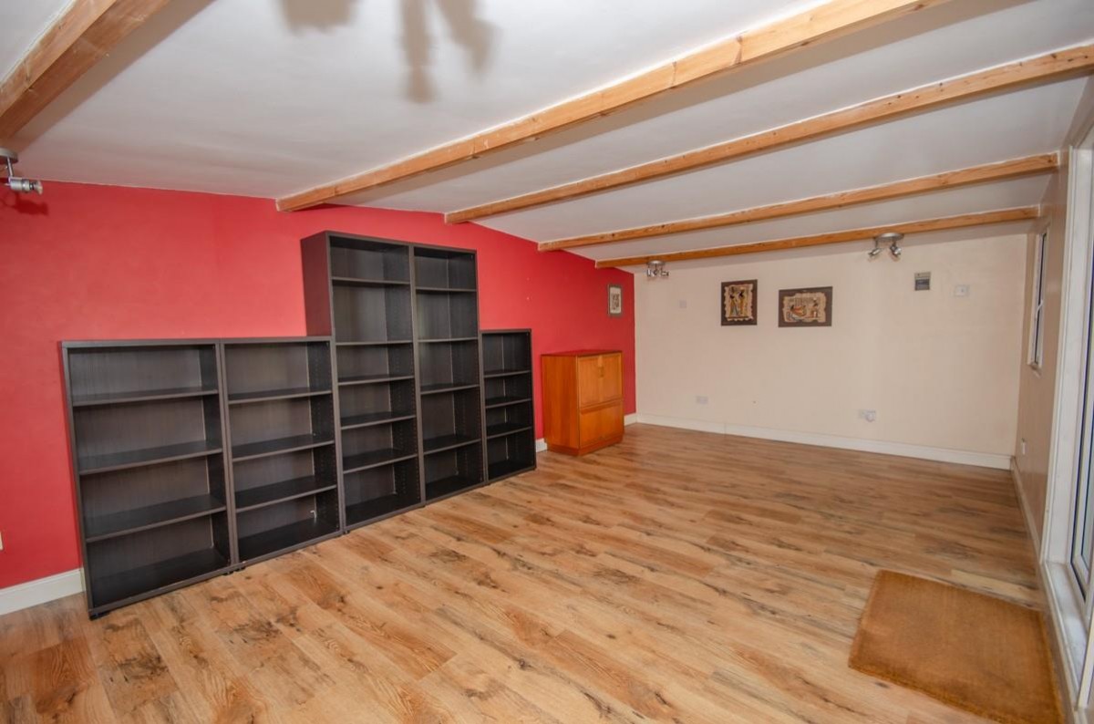 Penn Drive, Frenchay, Bristol, BS16 1NN