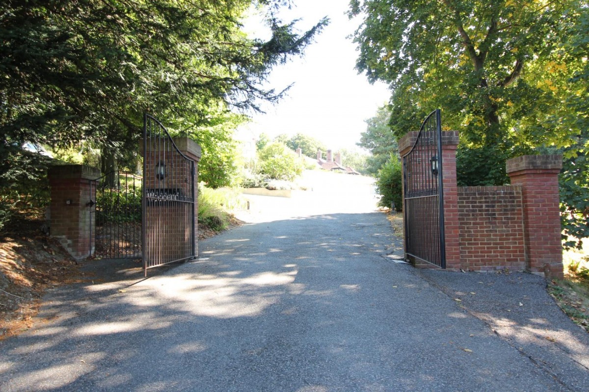 Cannongate Road, Hythe
