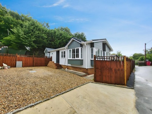 Brownfield Gardens, Maidenhead