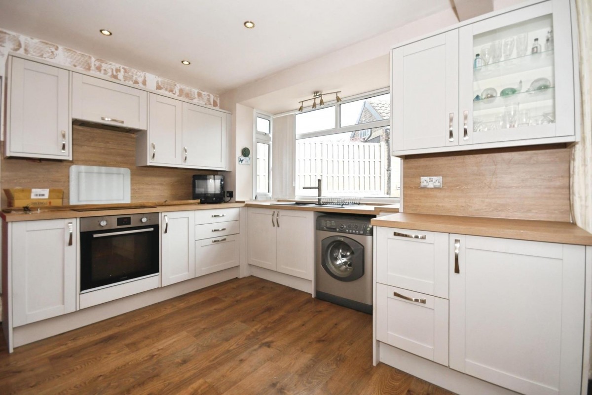 Wollaton Avenue, Bradway, Sheffield, S17 4LA