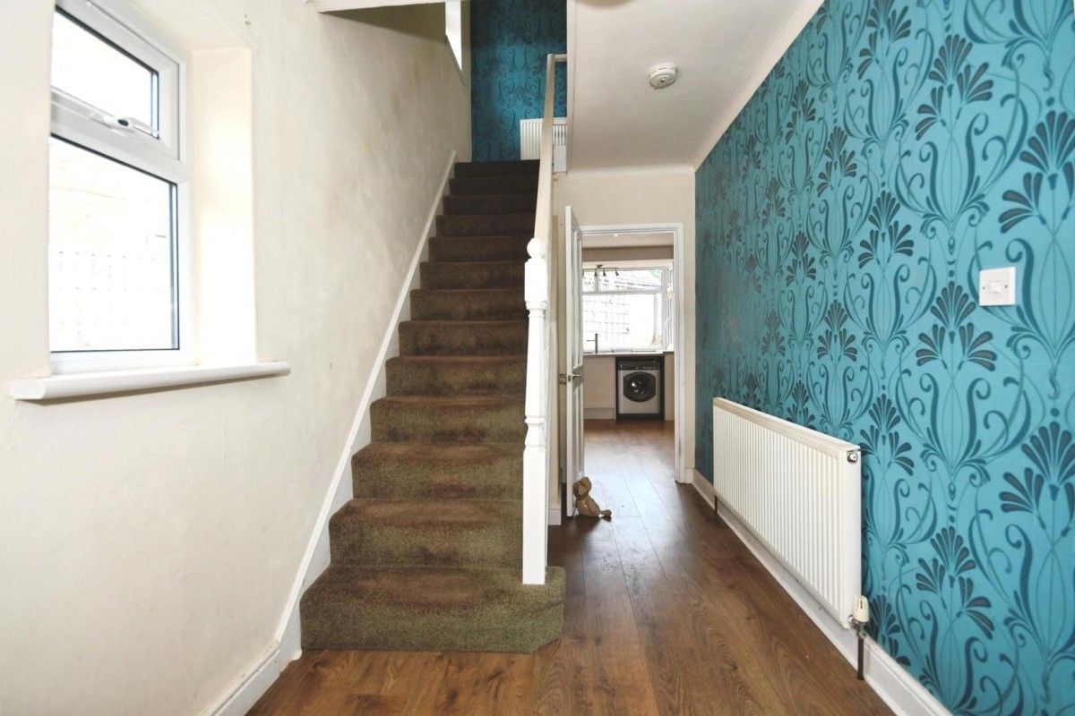 Wollaton Avenue, Bradway, Sheffield, S17 4LA