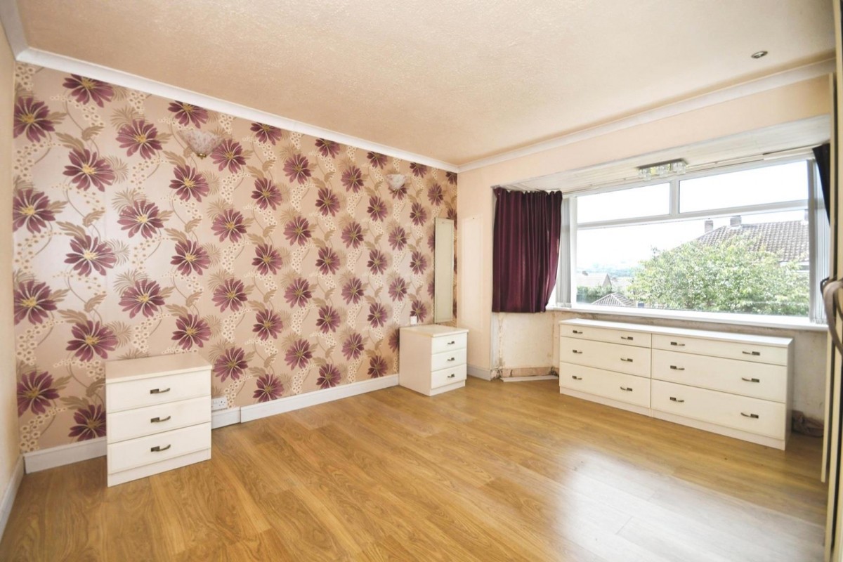 Wollaton Avenue, Bradway, Sheffield, S17 4LA