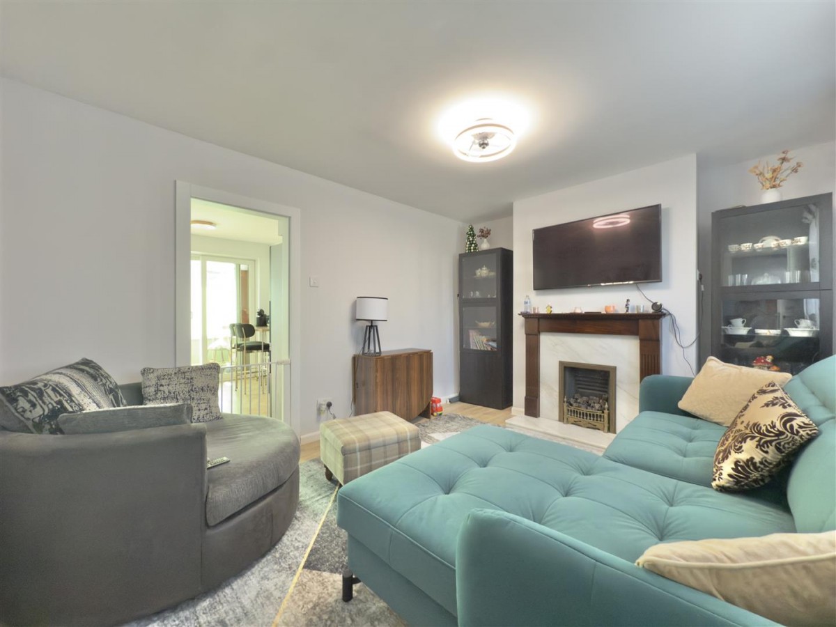 Pontefract Road, Barnsley