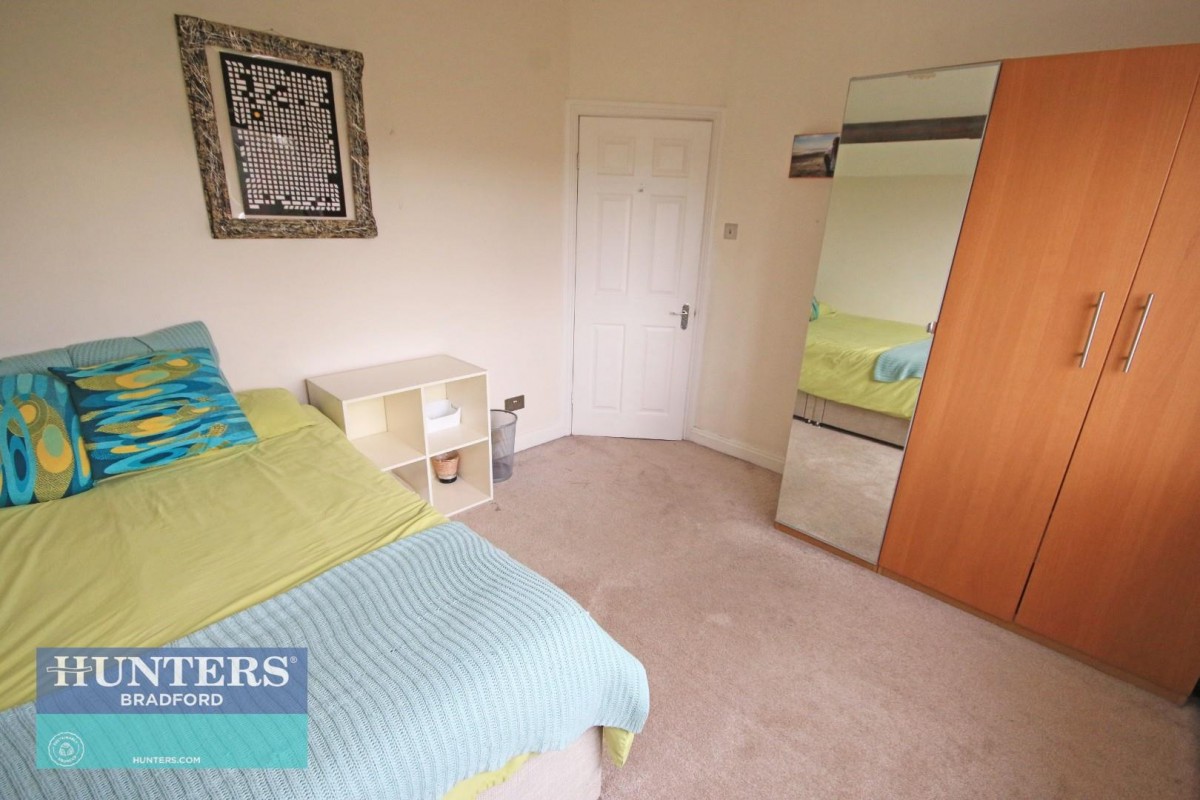 Tyersal Court , Tyersal, Bradford, West Yorkshire, BD4 8EW