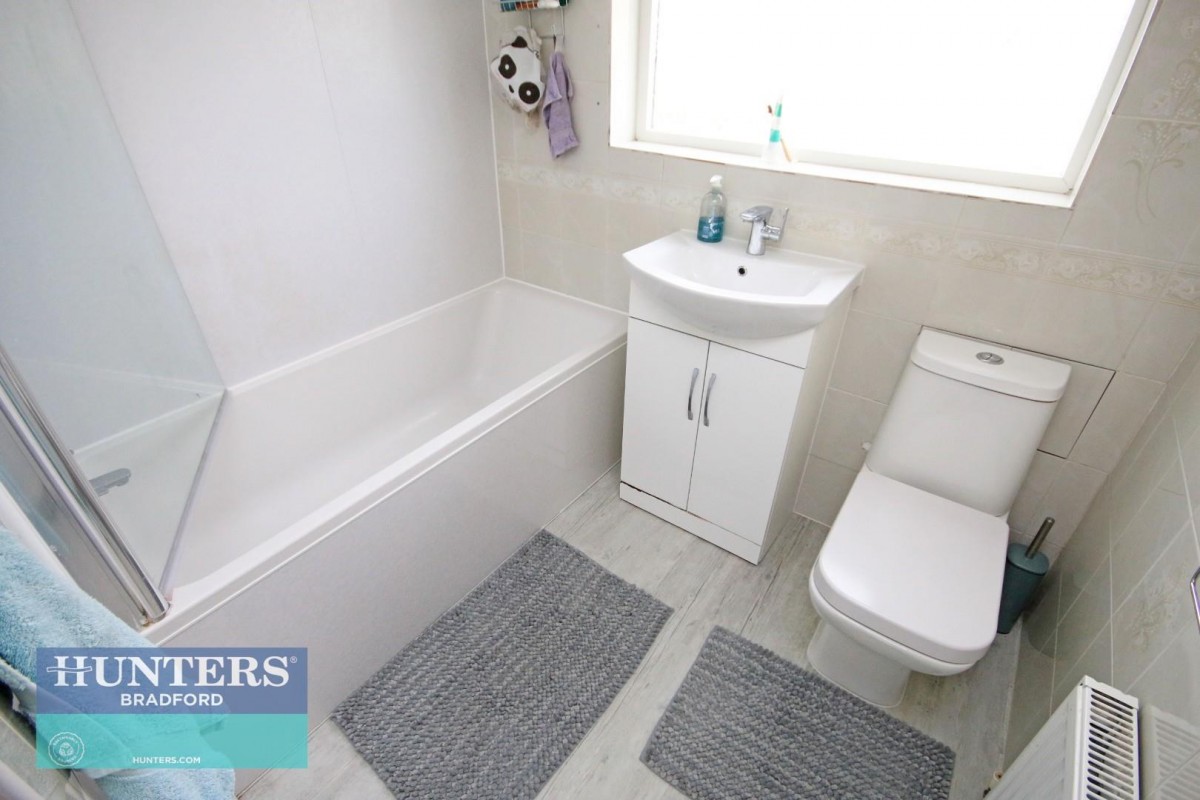 Tyersal Court , Tyersal, Bradford, West Yorkshire, BD4 8EW