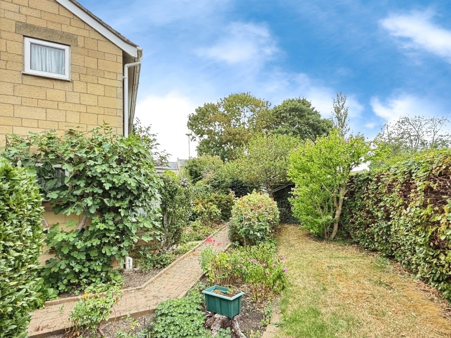 The Close, Whitminster, Gloucester