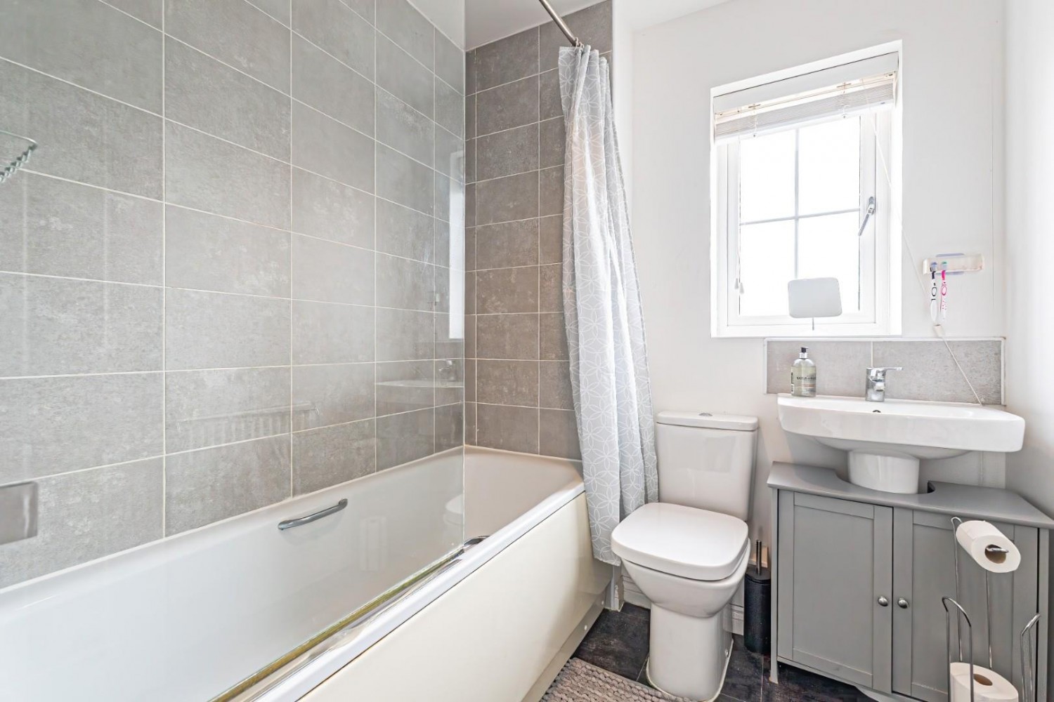 Porus Piece, Leighton Buzzard