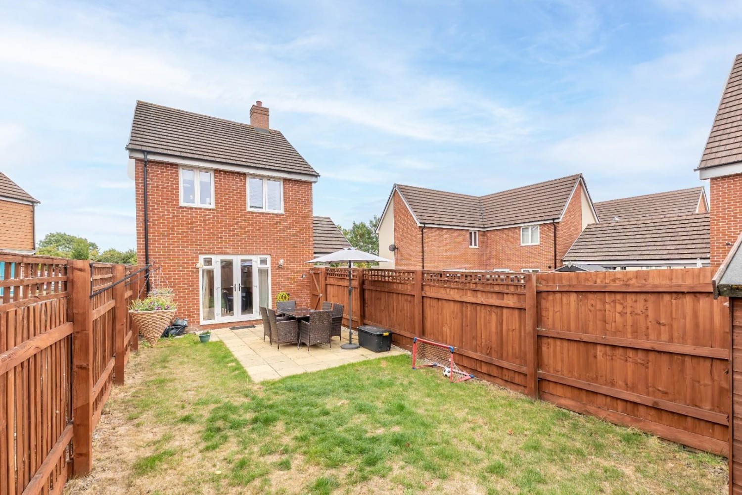 Porus Piece, Leighton Buzzard