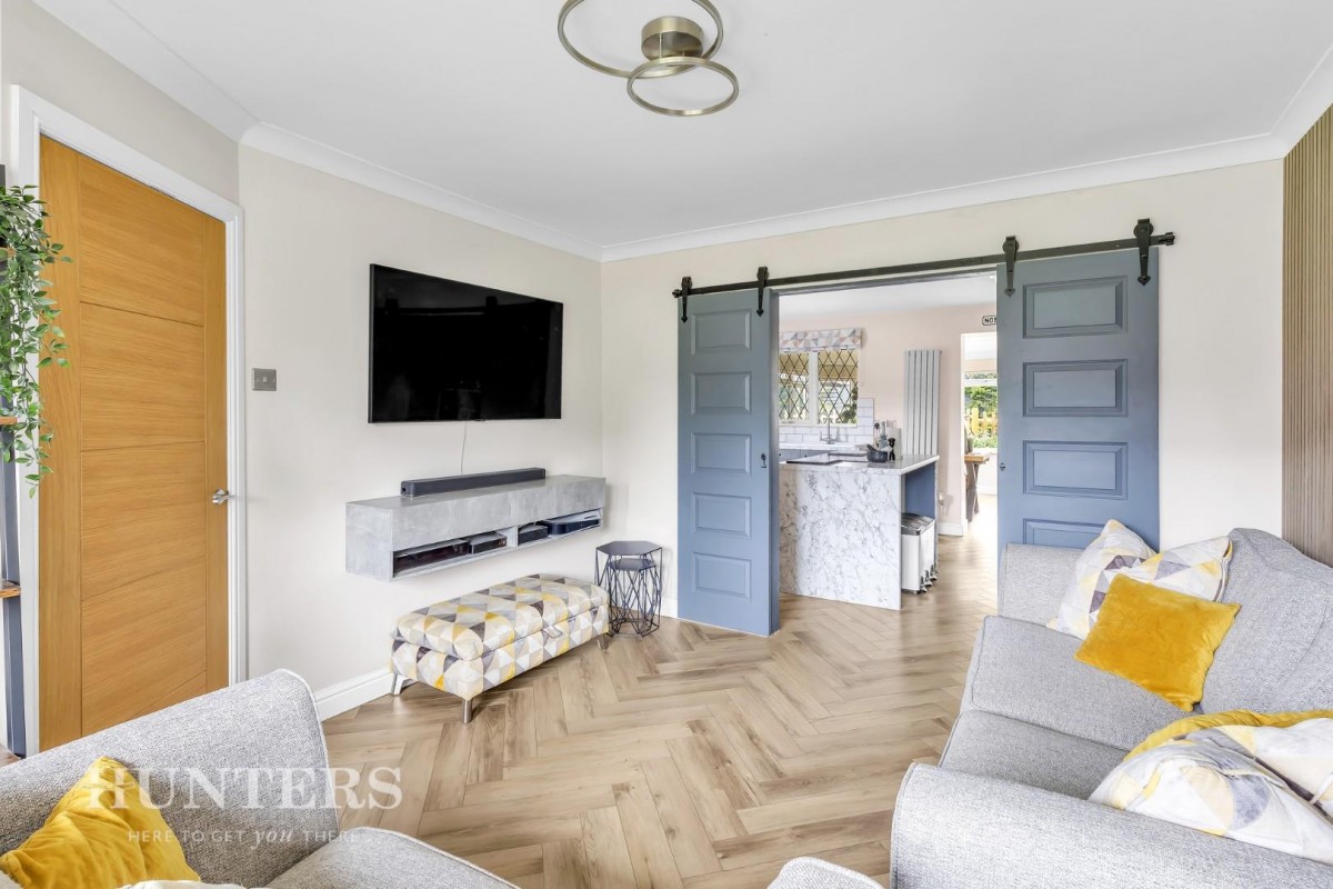 Ferrand Lodge, Todmorden Road, Littleborough, OL15 9EG
