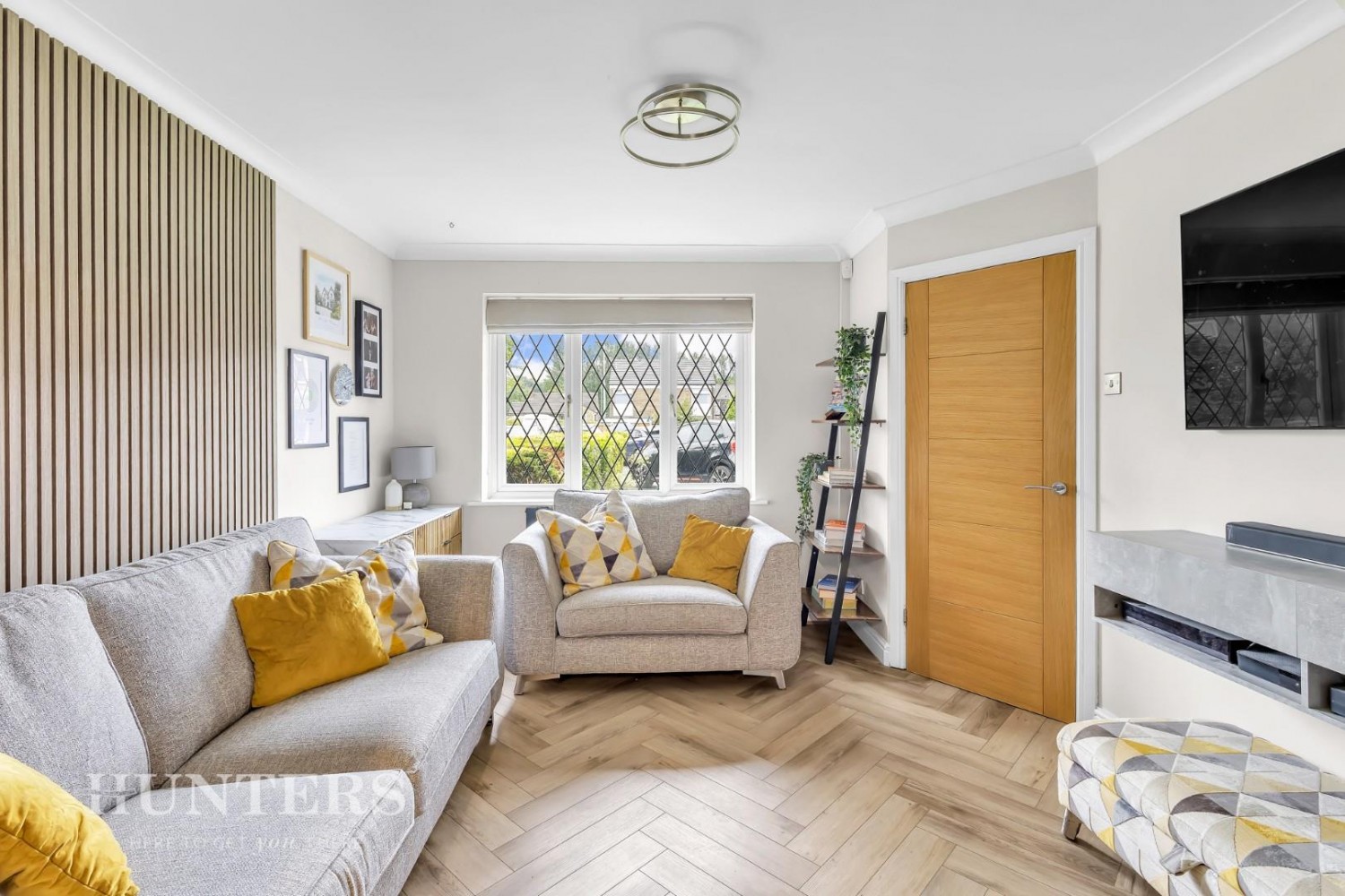 Ferrand Lodge, Todmorden Road, Littleborough, OL15 9EG