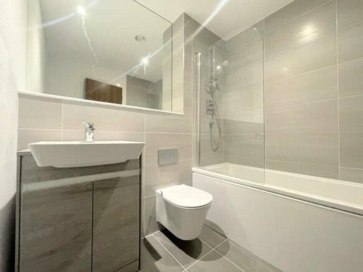 Churchill Way, Basingstoke