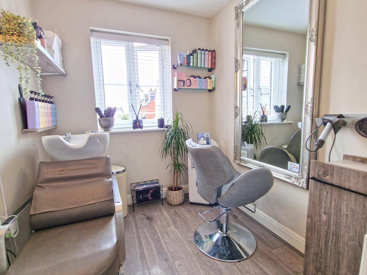 Walker Road, Upper Heyford, Bicester