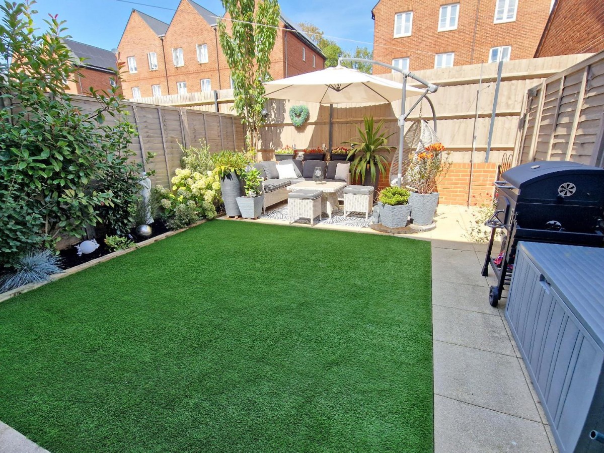 Walker Road, Upper Heyford, Bicester