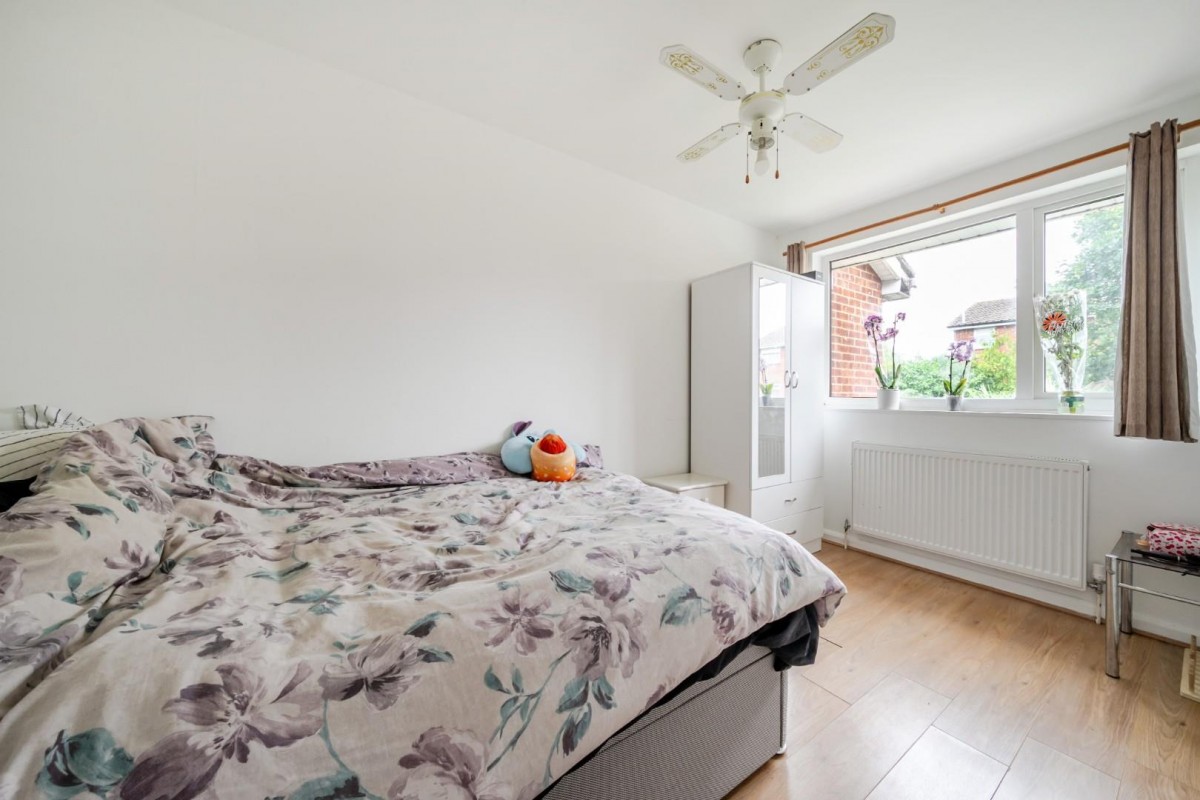 Whernside Close, London