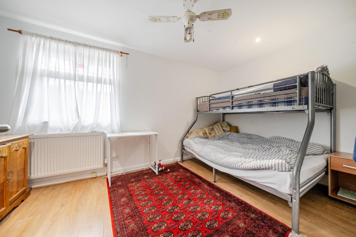 Whernside Close, London