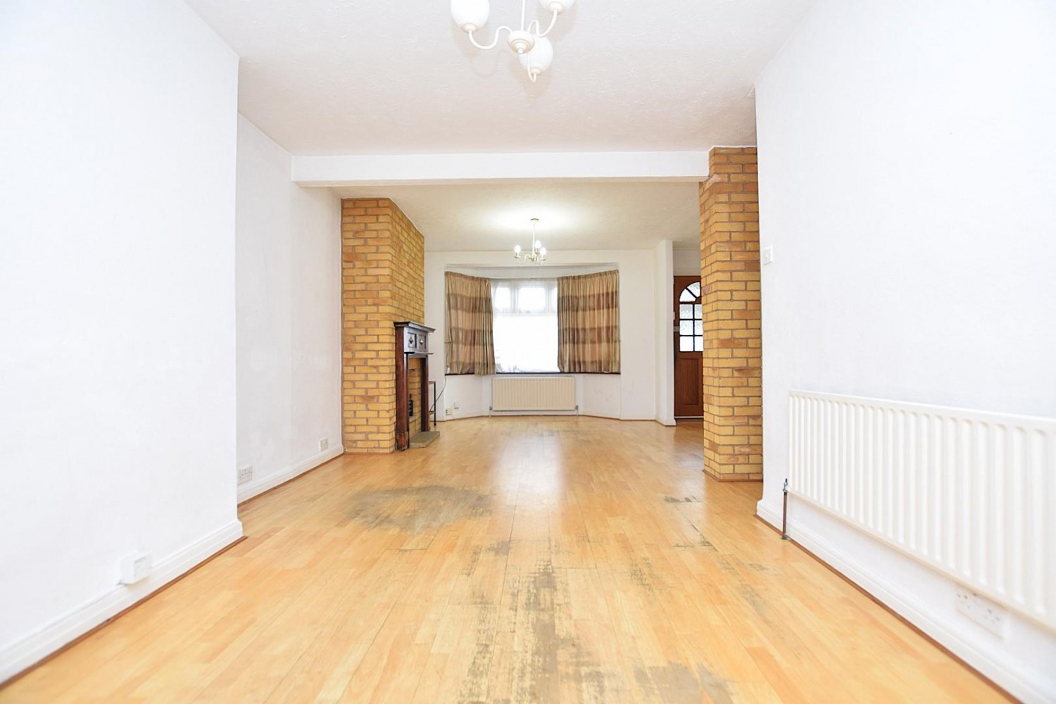 Yoxley Drive, Ilford, IG2