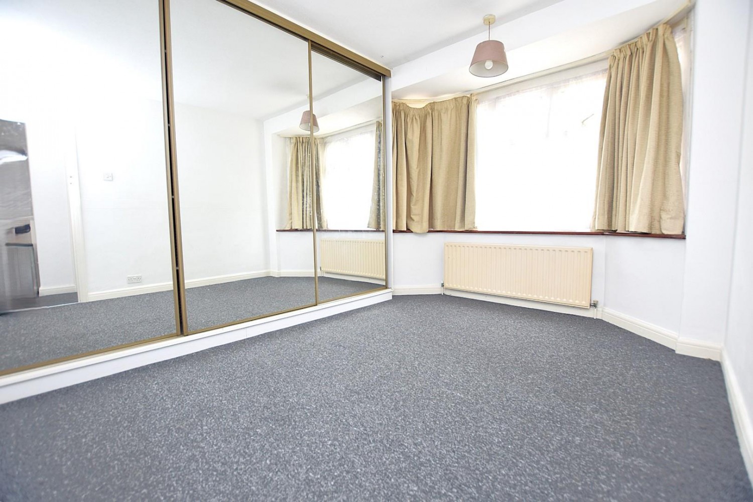 Yoxley Drive, Ilford, IG2