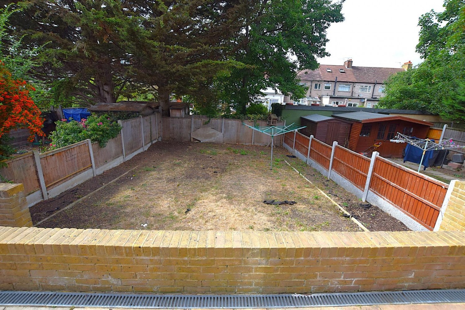 Yoxley Drive, Ilford, IG2