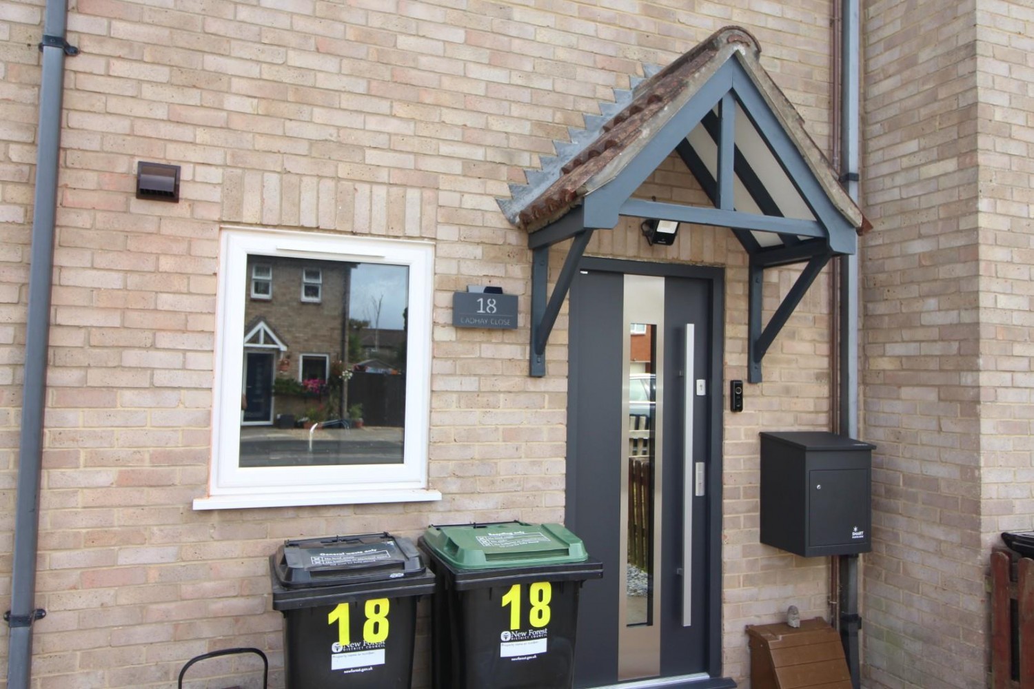 Cadhay Close, New Milton