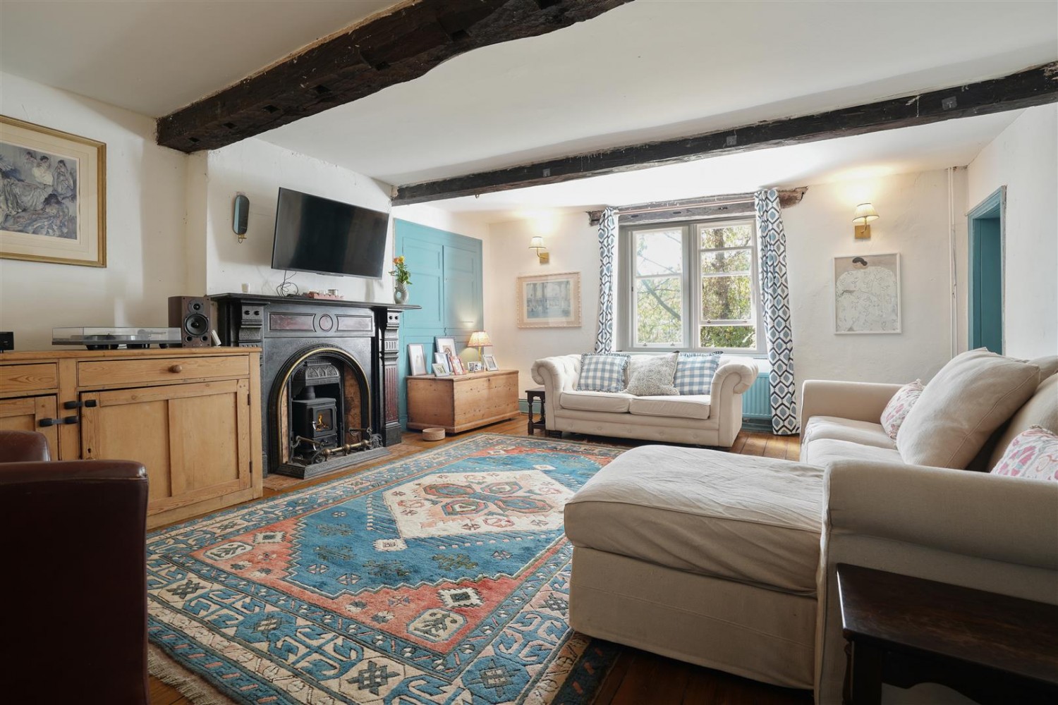 Jordanthorpe Farm, Bochum Parkway Sheffield, S8 8JR