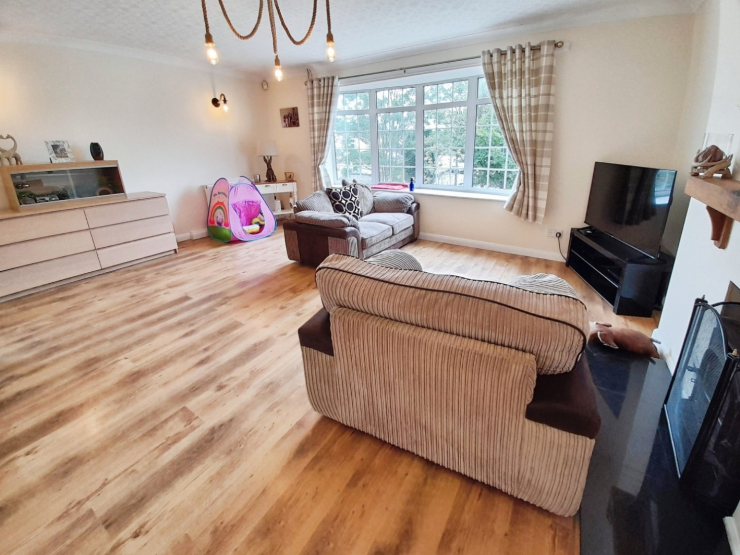 High Street, Blyton, Gainsborough, DN21 3JX