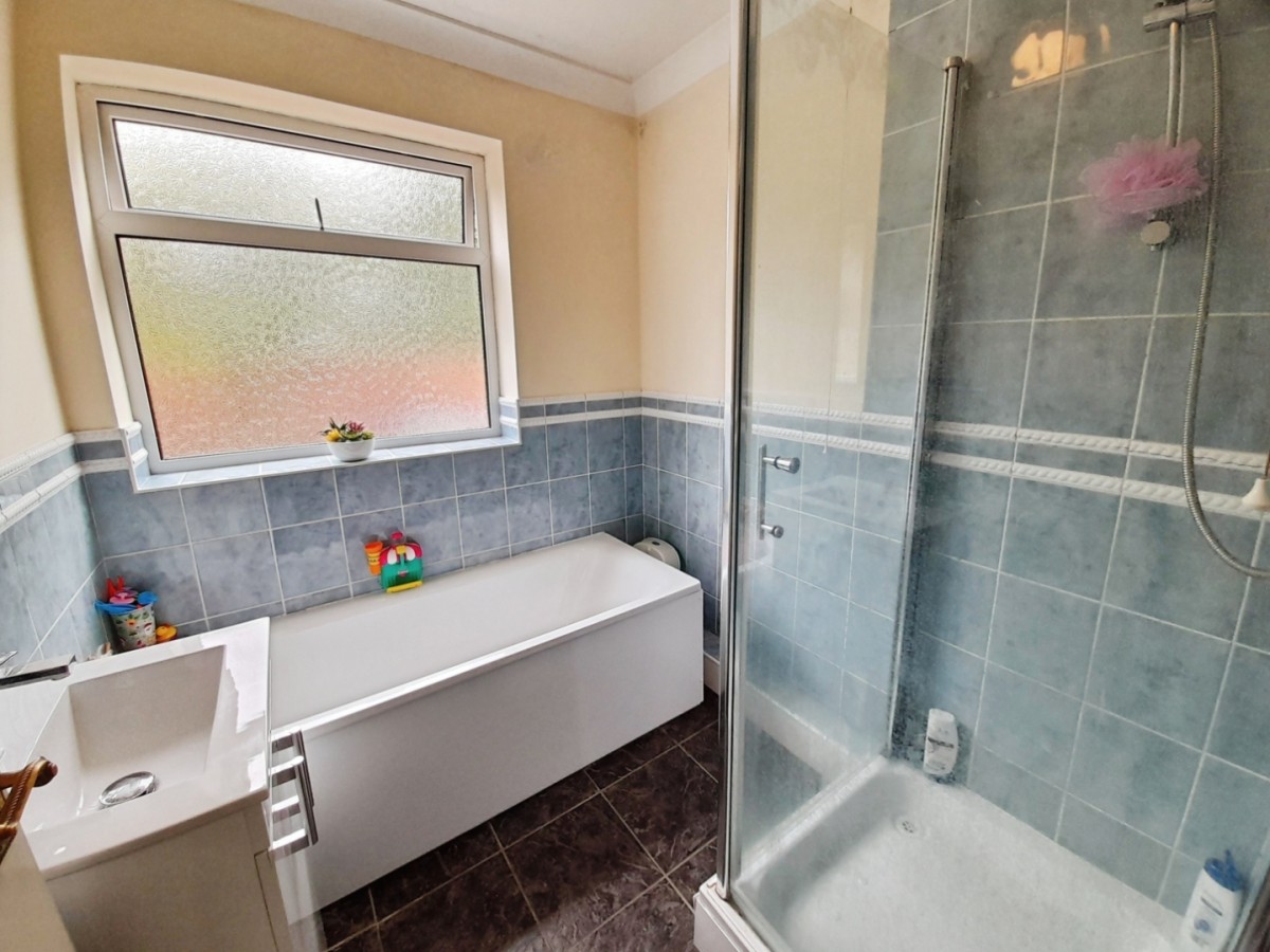 High Street, Blyton, Gainsborough, DN21 3JX