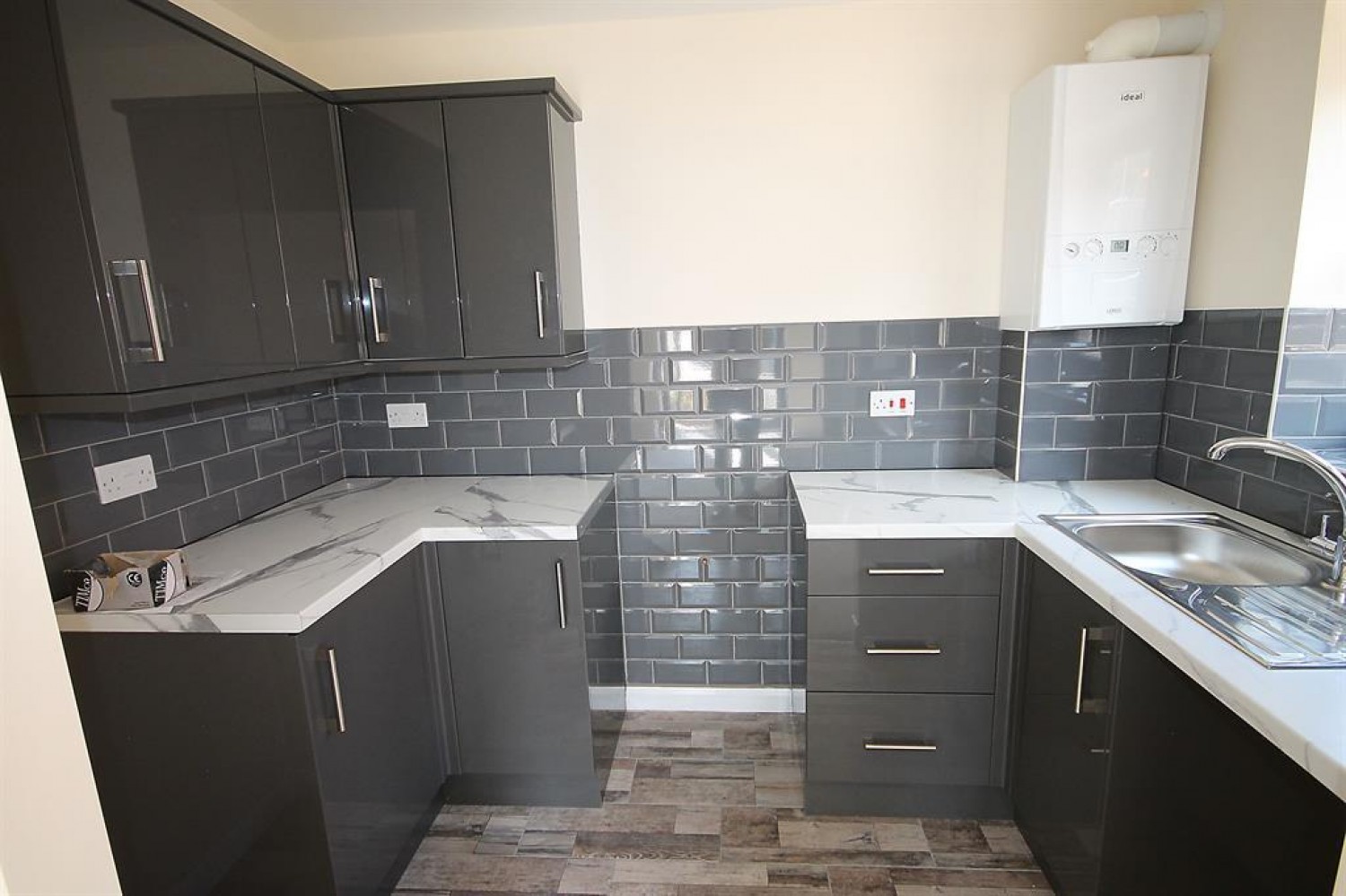 Robinia, Tamworth, Staffordshire