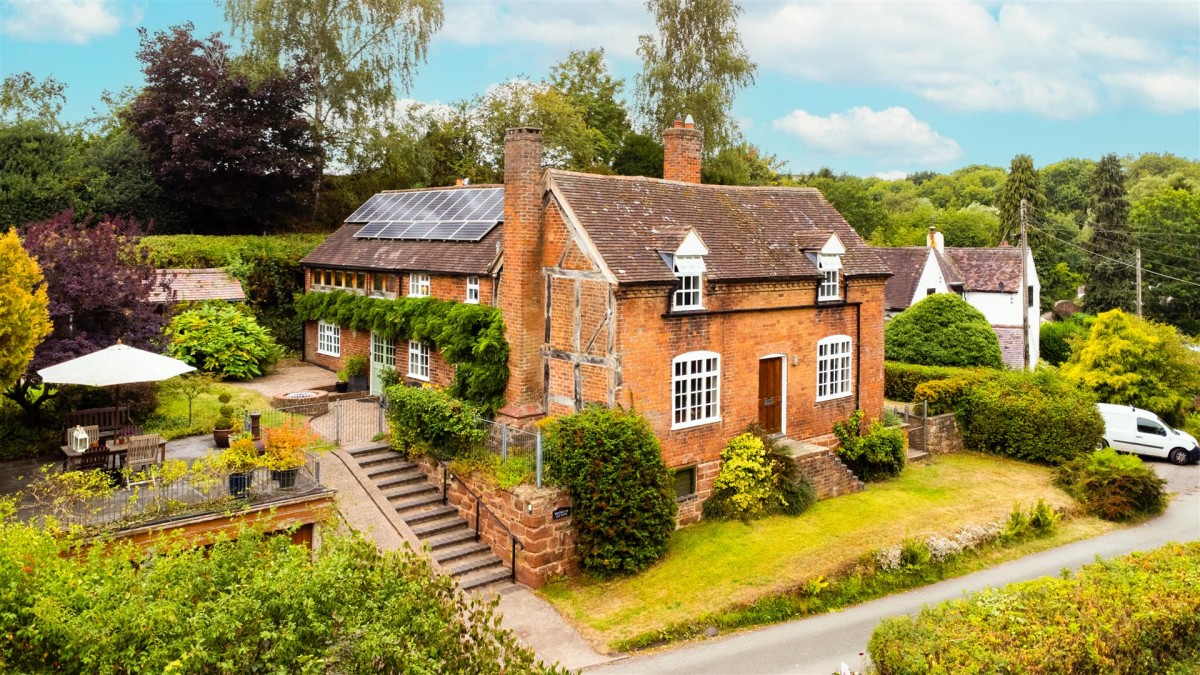Whittington Old House, Horsebridge Lane, Kinver, DY7 6NX