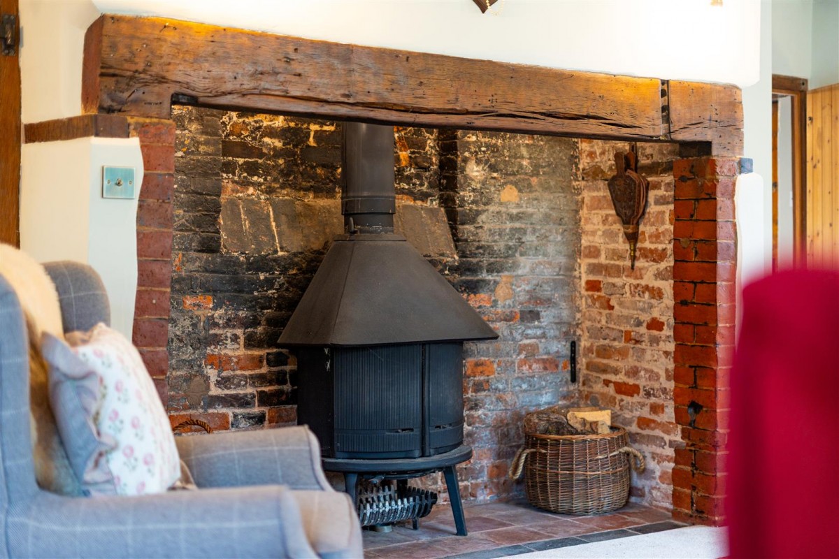 Whittington Old House, Horsebridge Lane, Kinver, DY7 6NX