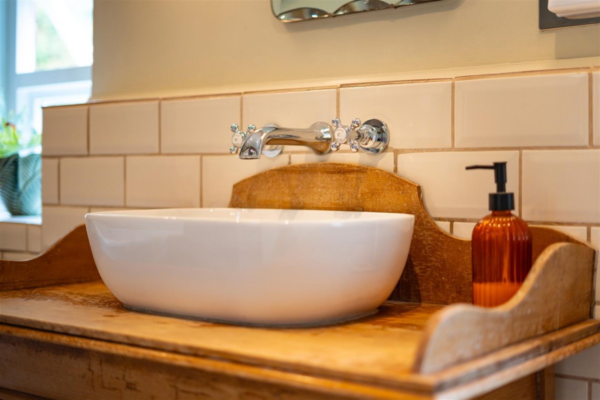 Whittington Old House, Horsebridge Lane, Kinver, DY7 6NX