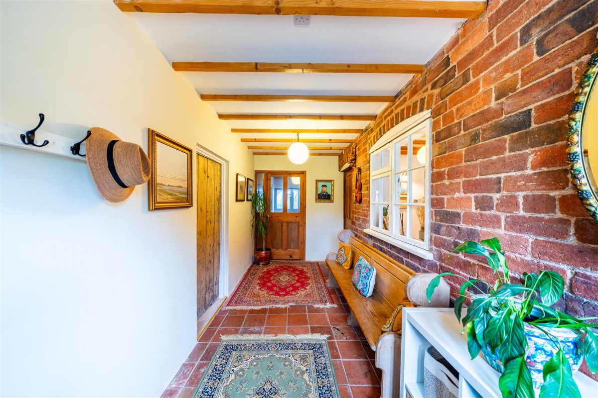 Whittington Old House, Horsebridge Lane, Kinver, DY7 6NX