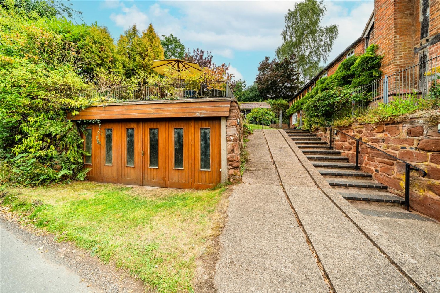 Whittington Old House, Horsebridge Lane, Kinver, DY7 6NX