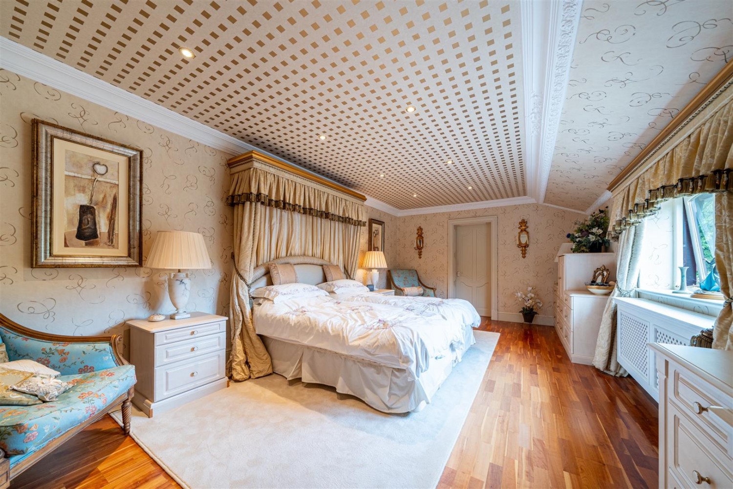 Castlecroft, Sheepwash Lane, Wolverley, DY11 5SE