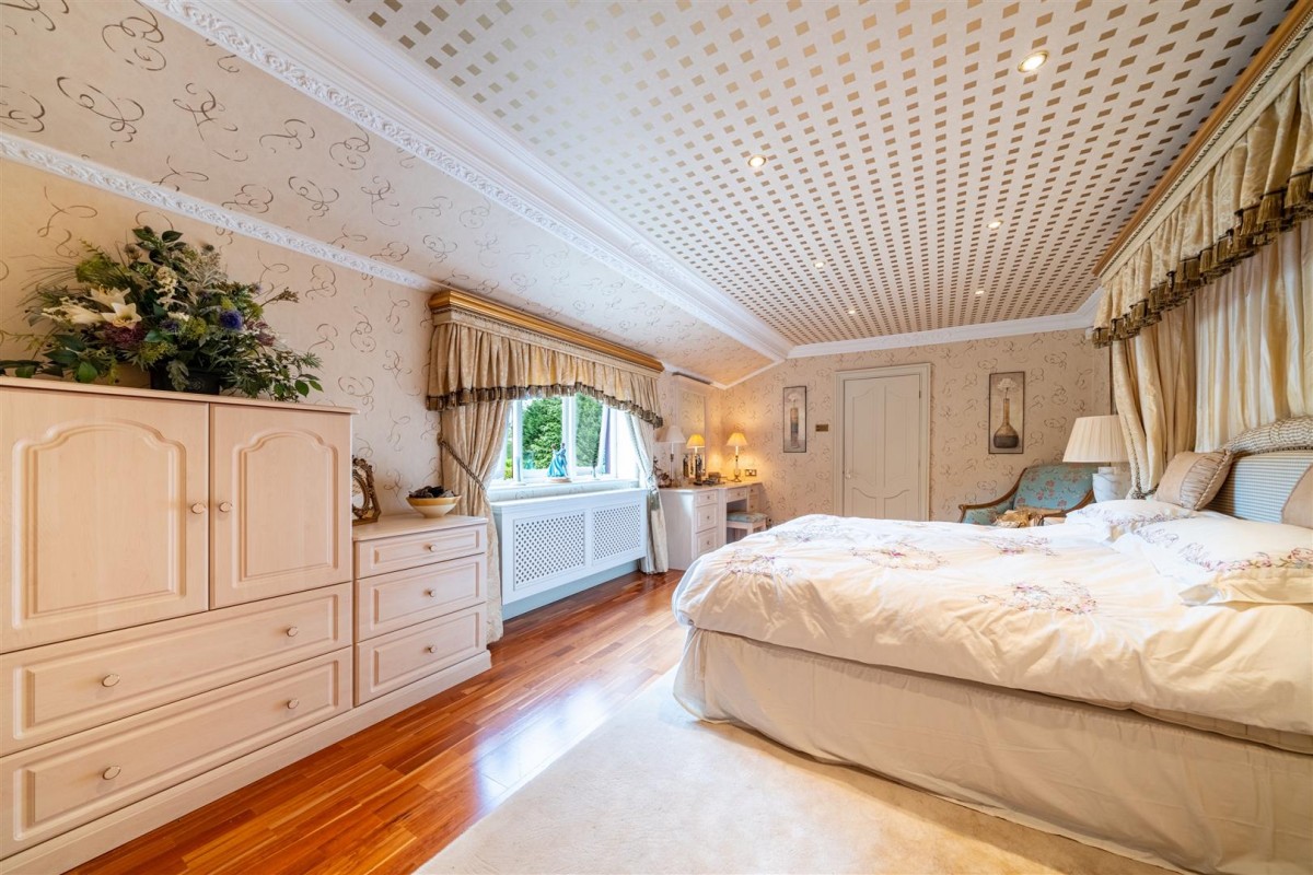 Castlecroft, Sheepwash Lane, Wolverley, DY11 5SE