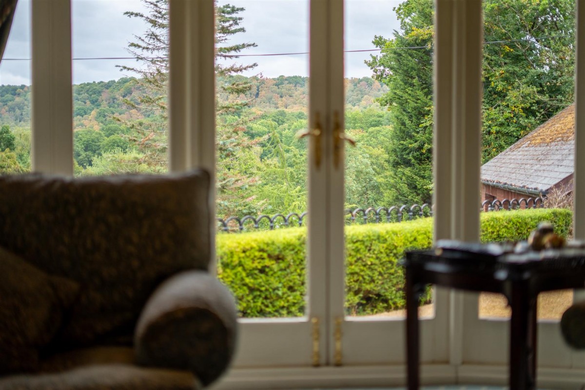 Castlecroft, Sheepwash Lane, Wolverley, DY11 5SE