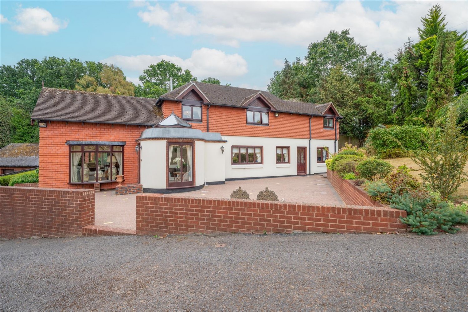 Castlecroft, Sheepwash Lane, Wolverley, DY11 5SE