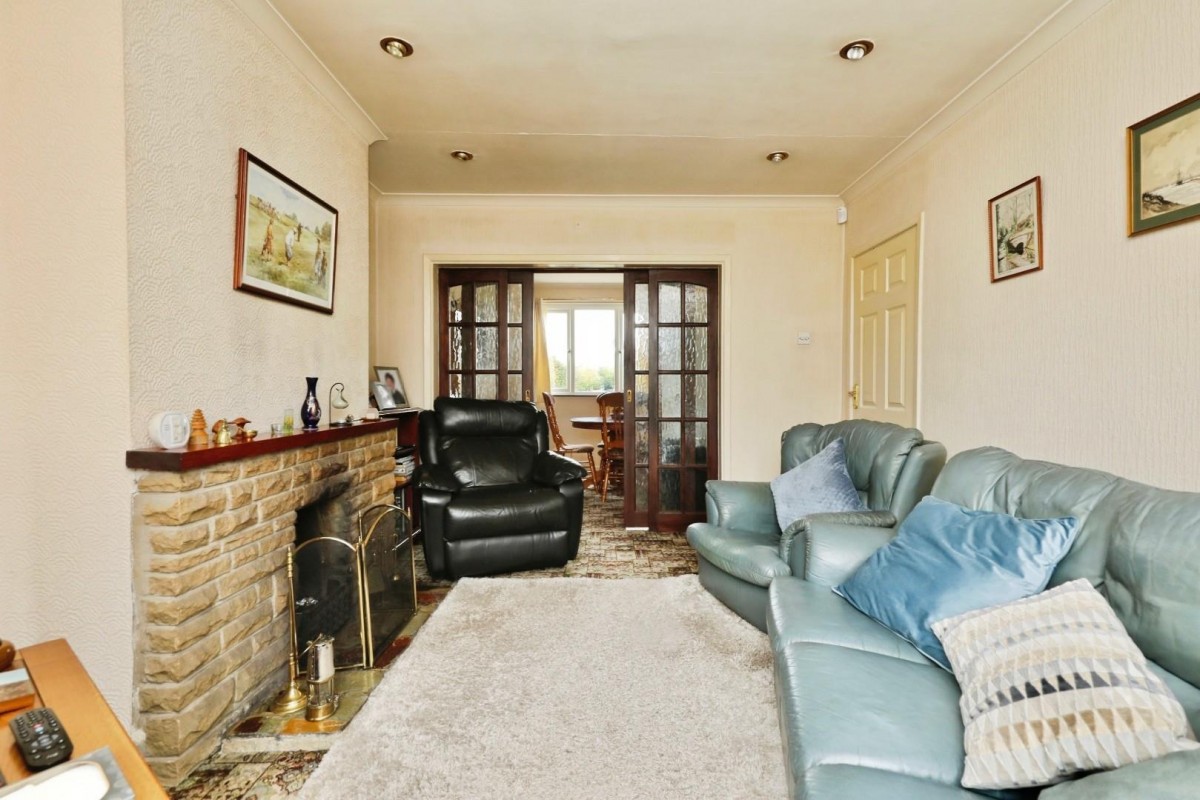 Chelmsford Avenue, Aston