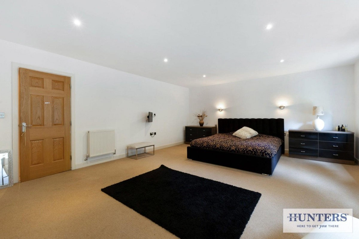 Esholt Avenue, Guiseley, Leeds