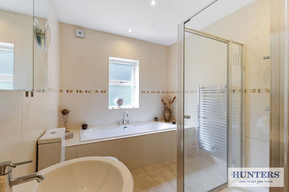 Esholt Avenue, Guiseley, Leeds