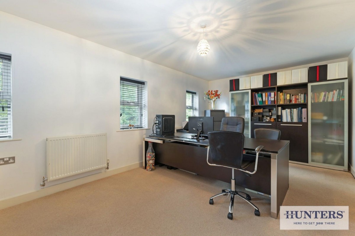 Esholt Avenue, Guiseley, Leeds