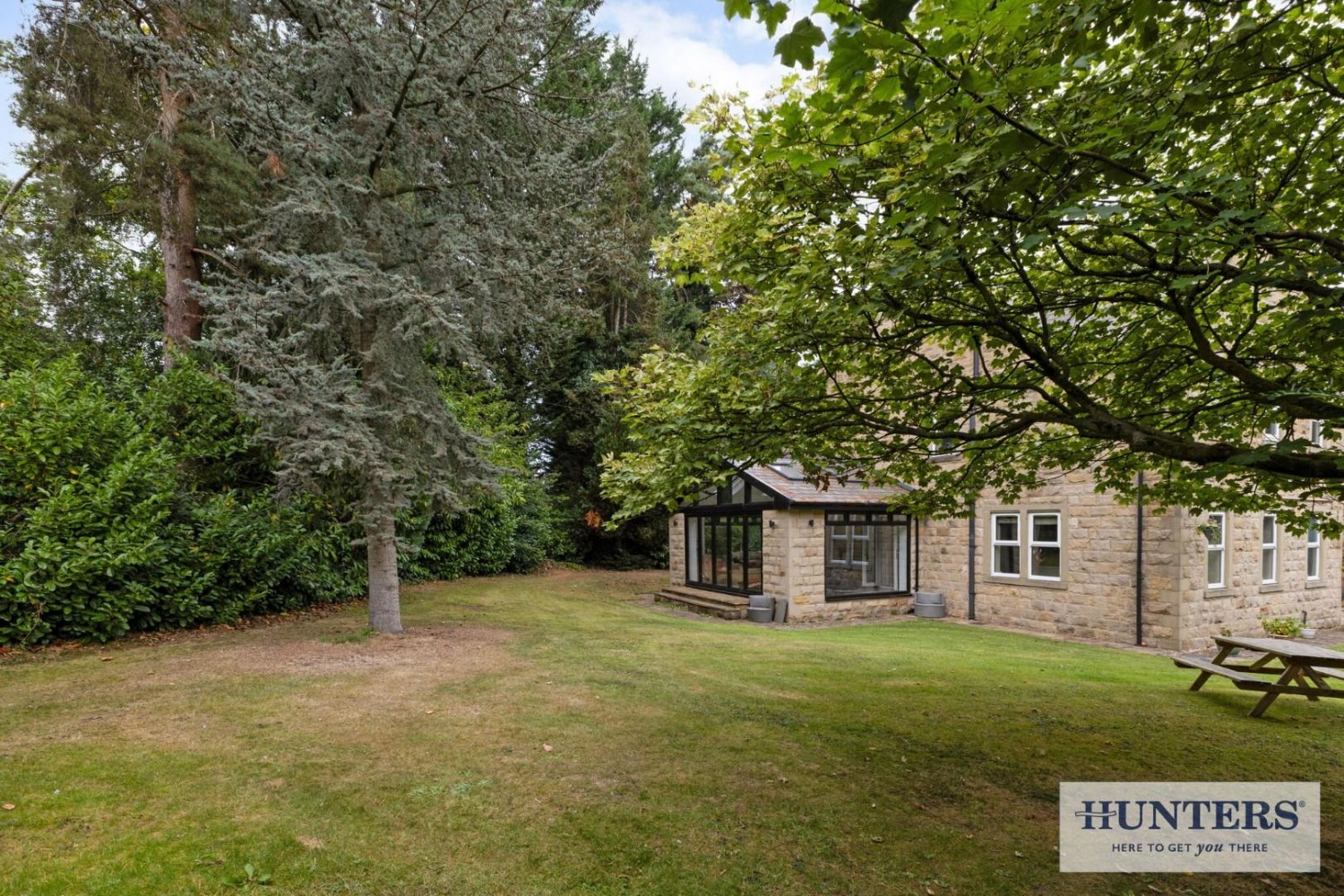 Esholt Avenue, Guiseley, Leeds