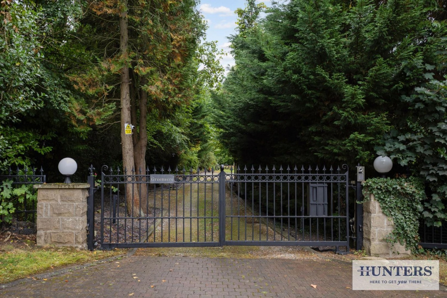 Esholt Avenue, Guiseley, Leeds