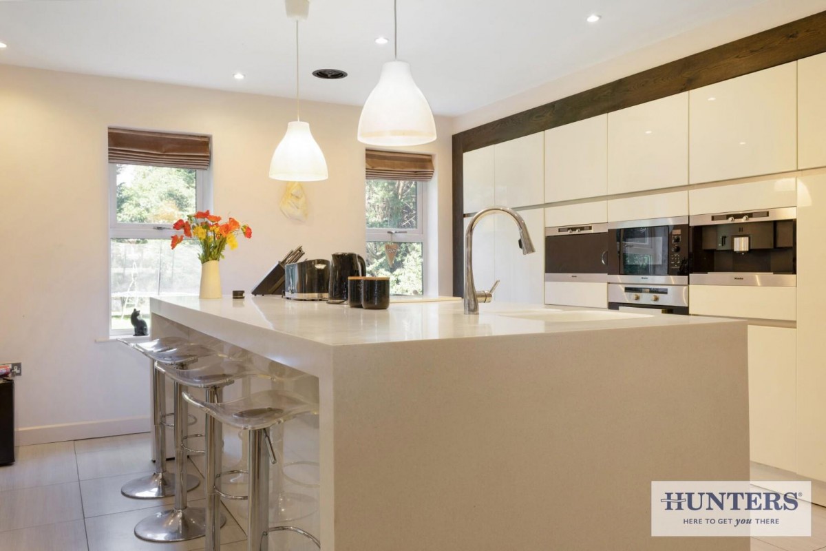 Esholt Avenue, Guiseley, Leeds